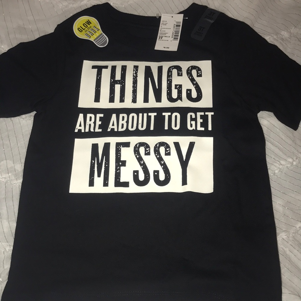 Glow in the dark graphic T